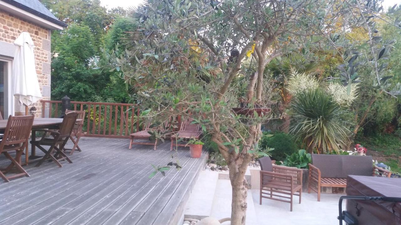 Vaintan B&B Dragey Bagian luar foto