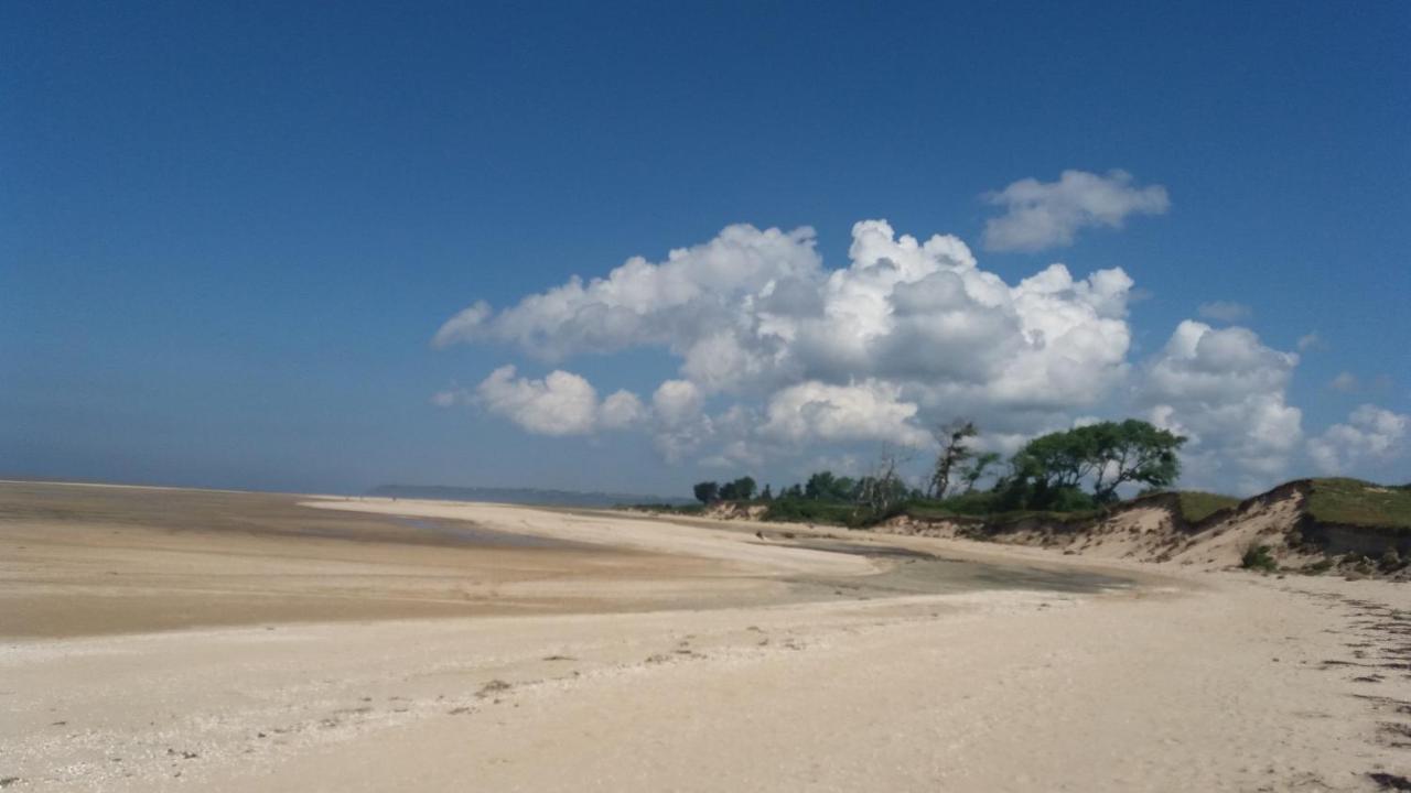 Vaintan B&B Dragey Bagian luar foto